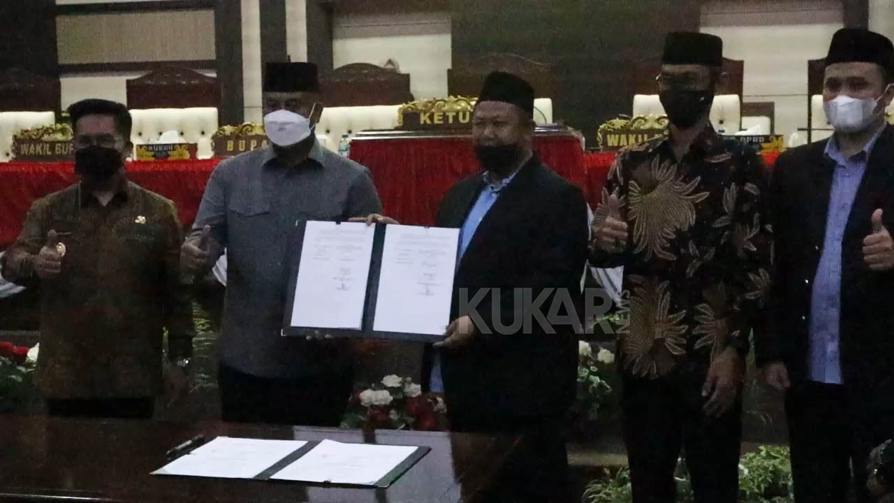 APBD Kukar Tahun 2022 Disahkan, Jadi Rp 5,2 Triliun