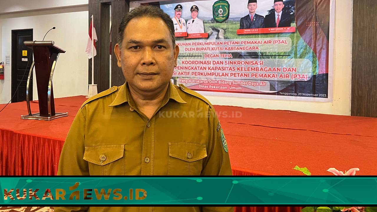 Dinas PU Kukar Kerjakan Normalisasi Sungai di 9 Kecamatan