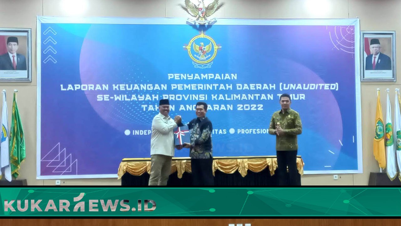 Kutai Kartanegara Menjadi Daerah Pertama di Kaltim Serahkan LKPD Tahun 2022