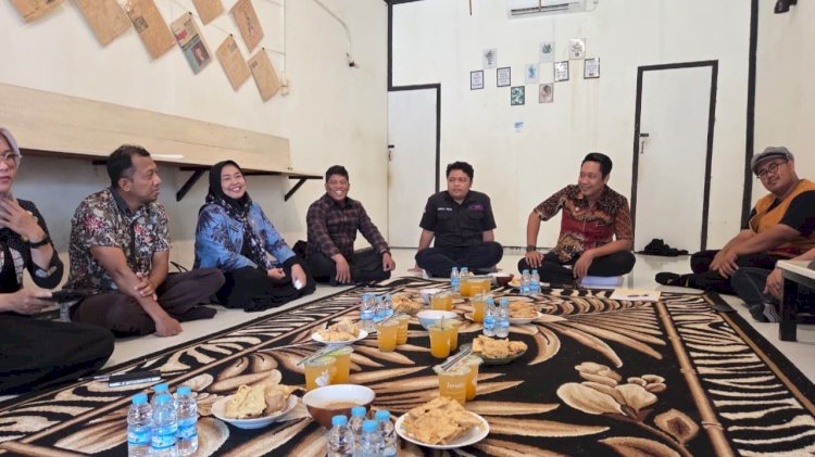 Bawaslu dan SMSI Kukar Perkuat Sinergi Tangkal Hoaks Jelang Pemilu 2029