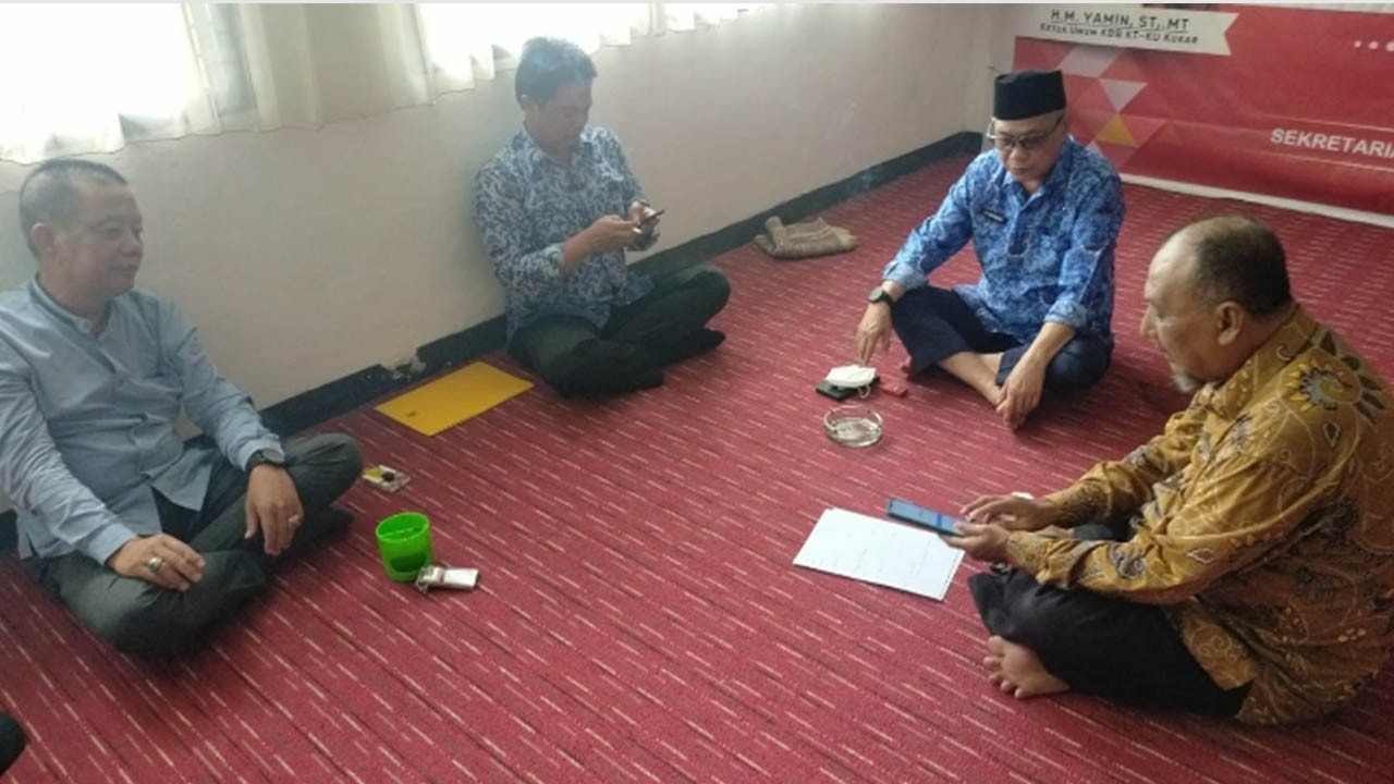 KBBKTKU Kukar Buka Posko Peduli, Bantu Ribuan Rumah Warga Kabupaten HST Terendam